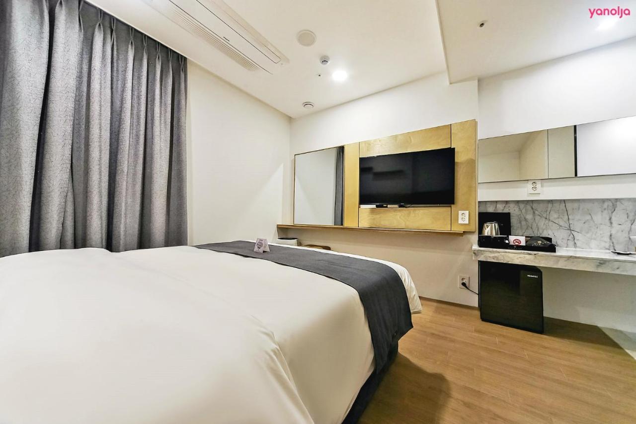 Hotel Noblestay Daegu Exterior photo